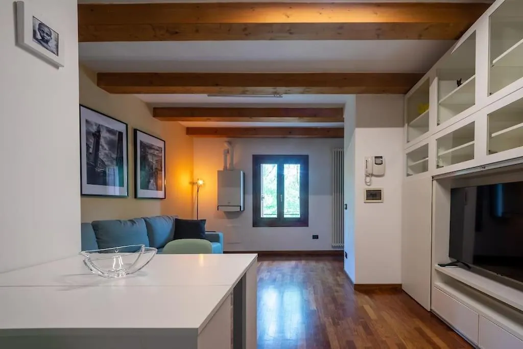 Modern Flat In Heart Of Vicenza! Apartment